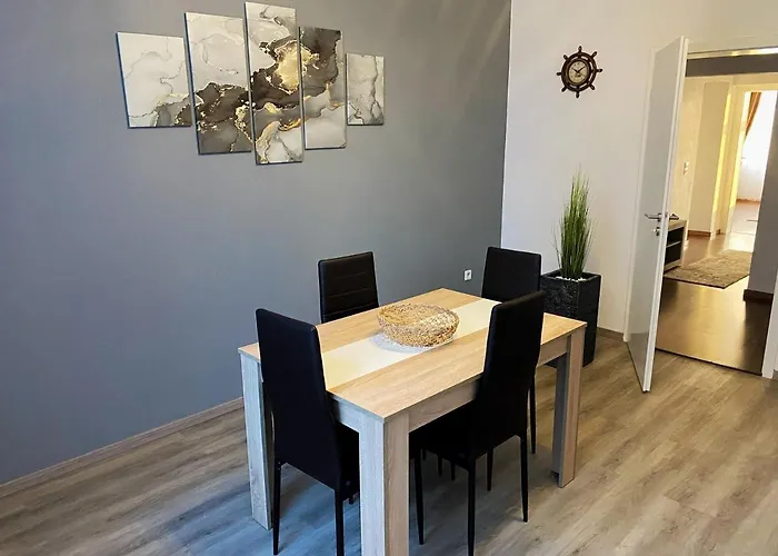 Cozy Apartment Bernburg 1
